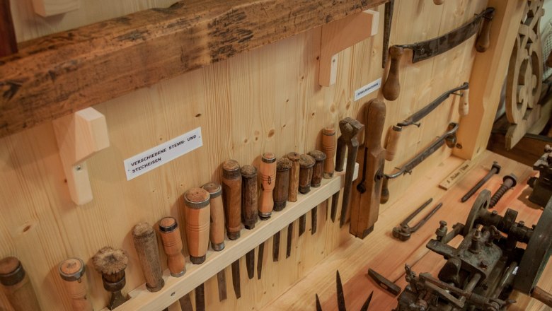 Verschiedene Stemm- und Stecheisen, © Rene Jagersberger