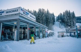 Skischule & Skiverleih &Ouml;tscher Lackenhof, &copy; Gerald Demolsky