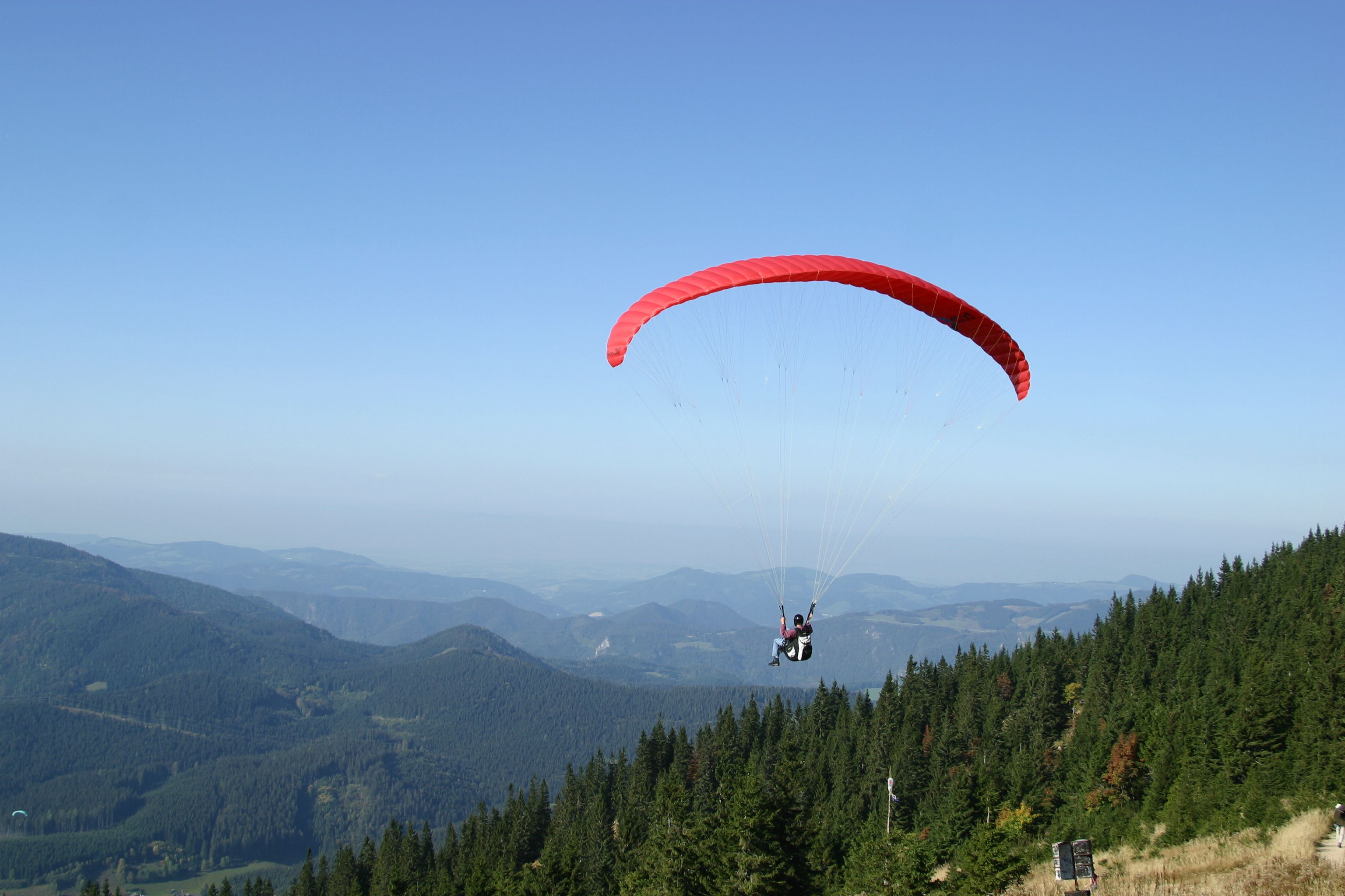 Paragleiter Ötscher Sommer